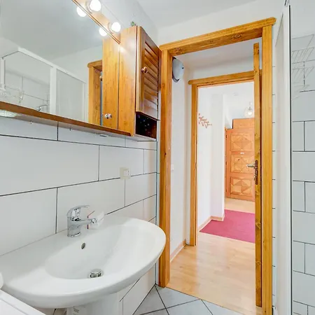 Clotes In - Out - Happy Appartement *