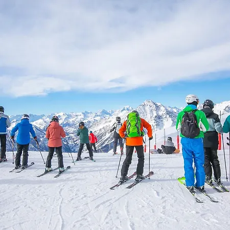 Clotes In - Out - Happy * Oulx