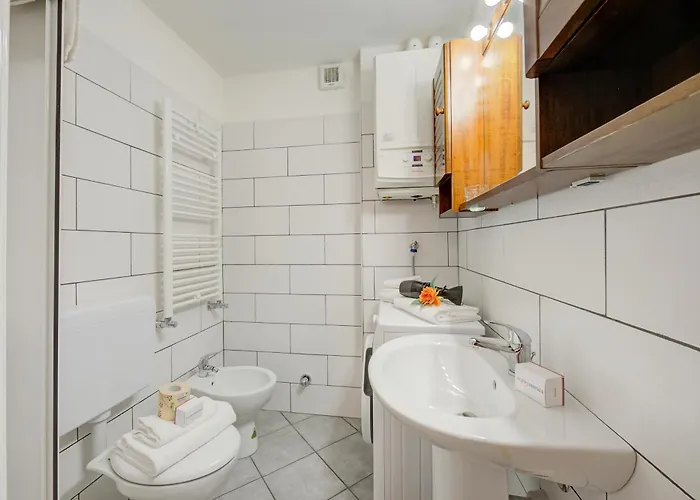 Clotes In - Out - Happy * Sauze D'Oulx